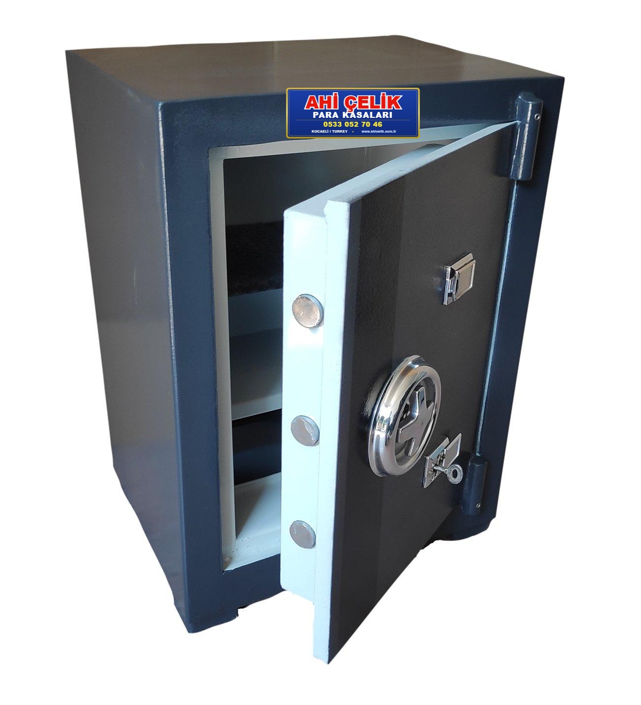 Klasik mekanik ofis kasası